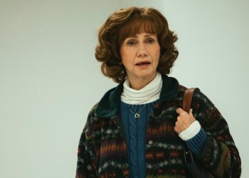 Kathy Baker Is the Strength Behind Her Husband in HBO’s ‘Paterno’