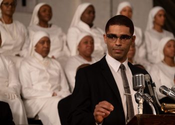 How Kingsley Ben-Adir Crafted His ‘Life-Changing’ Performance as Malcolm X in ‘One Night in Miami’