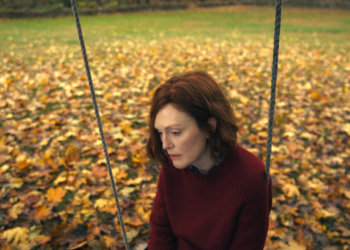 Julianne Moore Is Haunted by Her Past and a Stalker in the First Trailer for Apple TV+’s ‘Lisey’s Story’