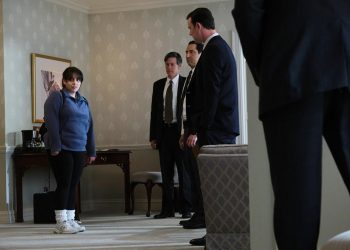 sarah burgess american crime story impeachment